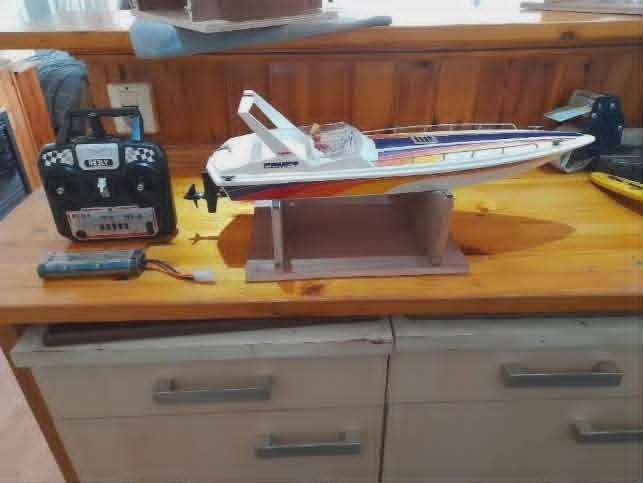 RC Vintage Robbe Komet Speedboot Inc Extra s, Ophalen, Zo goed als nieuw, Groter dan 1:32, Overige merken