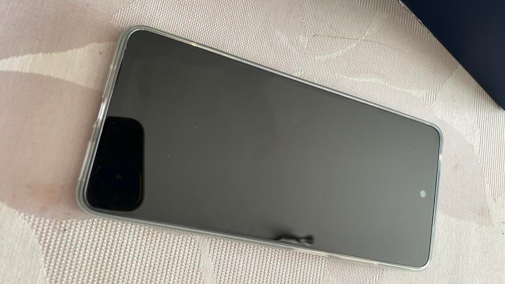 Senioren smartphone motorola, Telecommunicatie, Ophalen, Nieuw