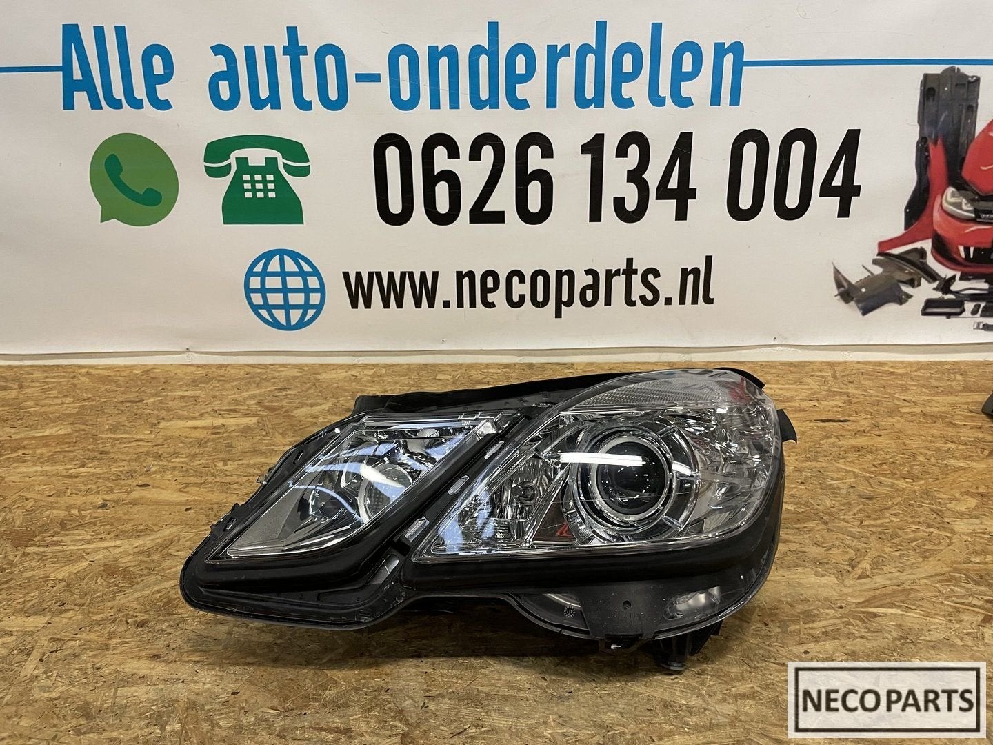 E KLASSE W212 XENON KOPLAMP LINKS ORIGINEEL A2128200939KZ, Utilisé, -, -, Enlèvement ou Envoi