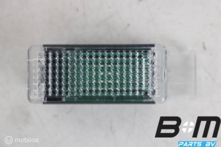 Voetenruimteverlichting VW Golf 7 R FL 5G0947409, Utilisé