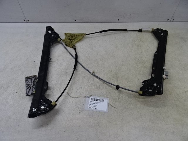 VITRE MECANISME AVANT DROIT BMW 3 serie (E92) (983573), Utilisé, BMW