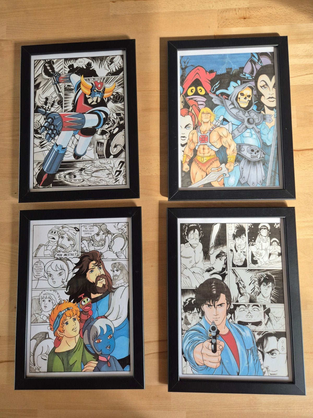 Lot de 4 affiches avec cadres – 10 €, Collections, Posters & Affiches, Rectangulaire vertical, Avec cadre, Enlèvement, Utilisé