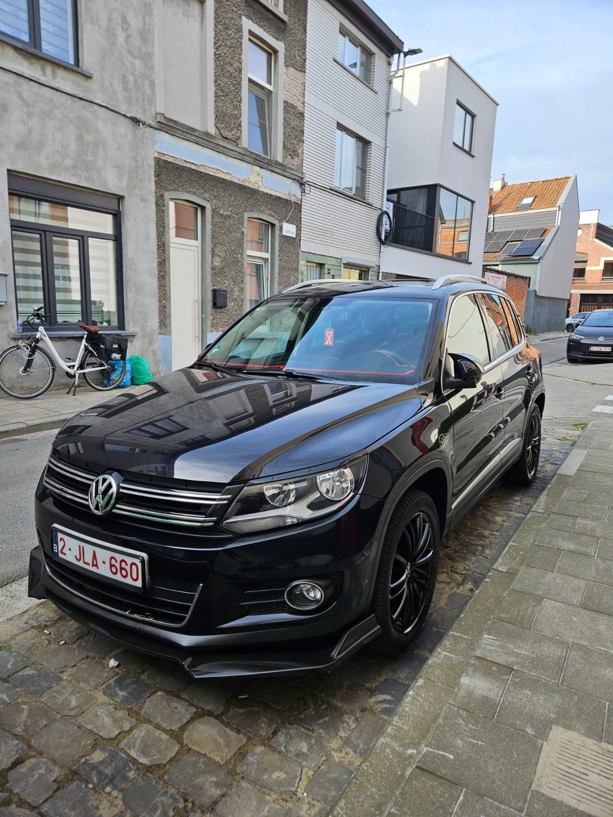 Volkswagen Tiguan 1.4 TSI Essence en option complète, Autos, Particulier, Achat