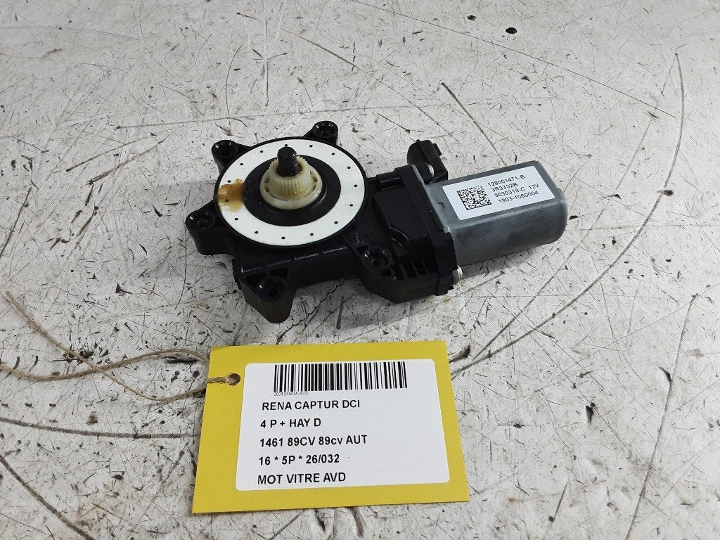 MOTEUR LEVE VITRE ELECTRIQUE AVANT DROIT Captur I (2R), Autos : Pièces & Accessoires, Renault, Utilisé, Peter-Huppertz-Straße 5
51063  Köln, DE