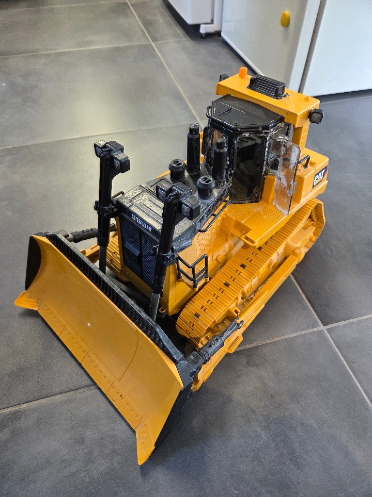 Bruder bulldozer, Ophalen, Gebruikt