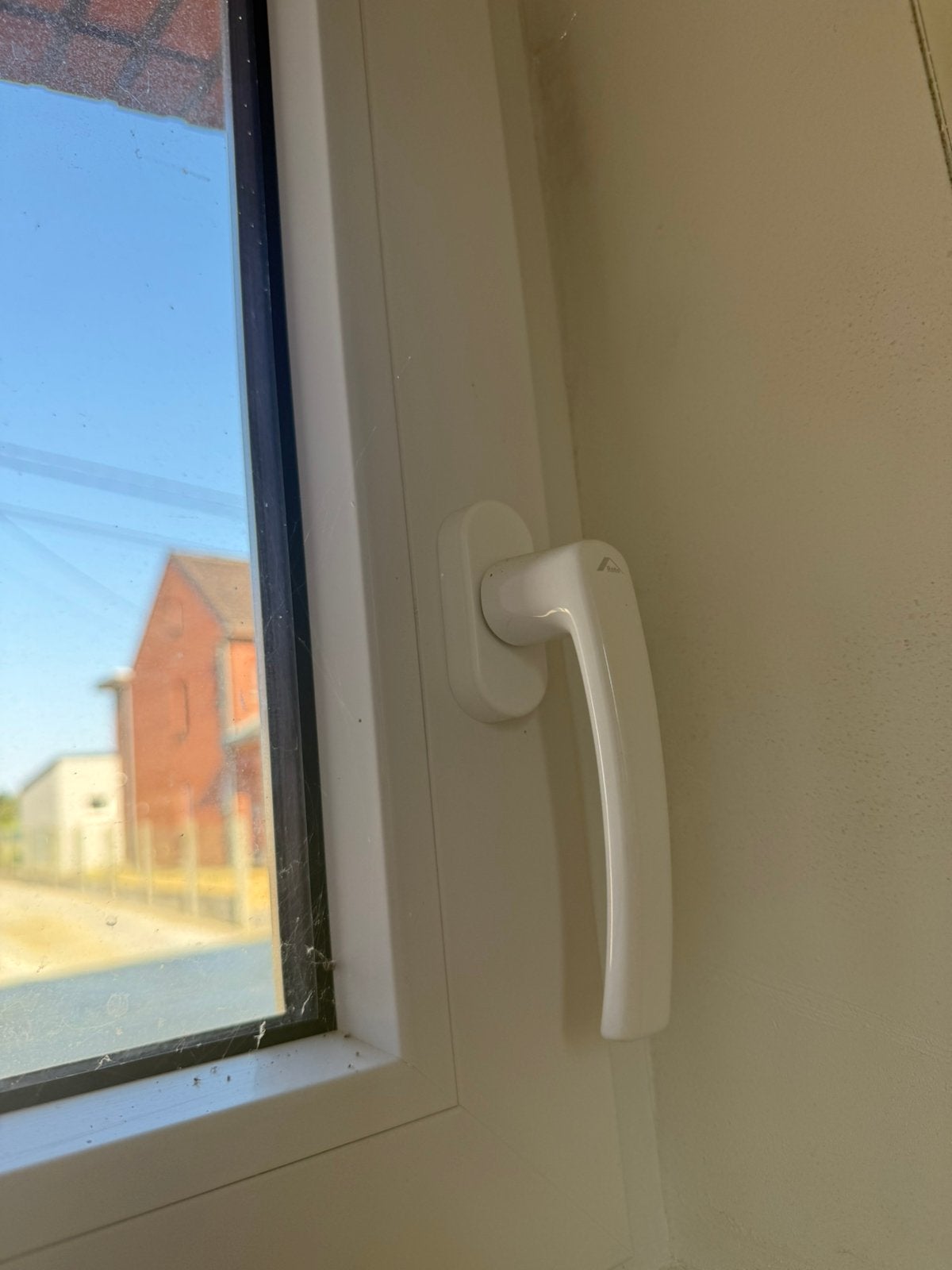 Raambeslag, raamklink, raamdeurknop, Enlèvement ou Envoi, Comme neuf, Fenêtre de façade ou Vitre, Moins de 80 cm