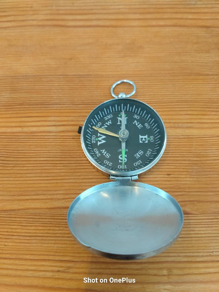 Boussole militaire à gousset, Enlèvement, Comme neuf