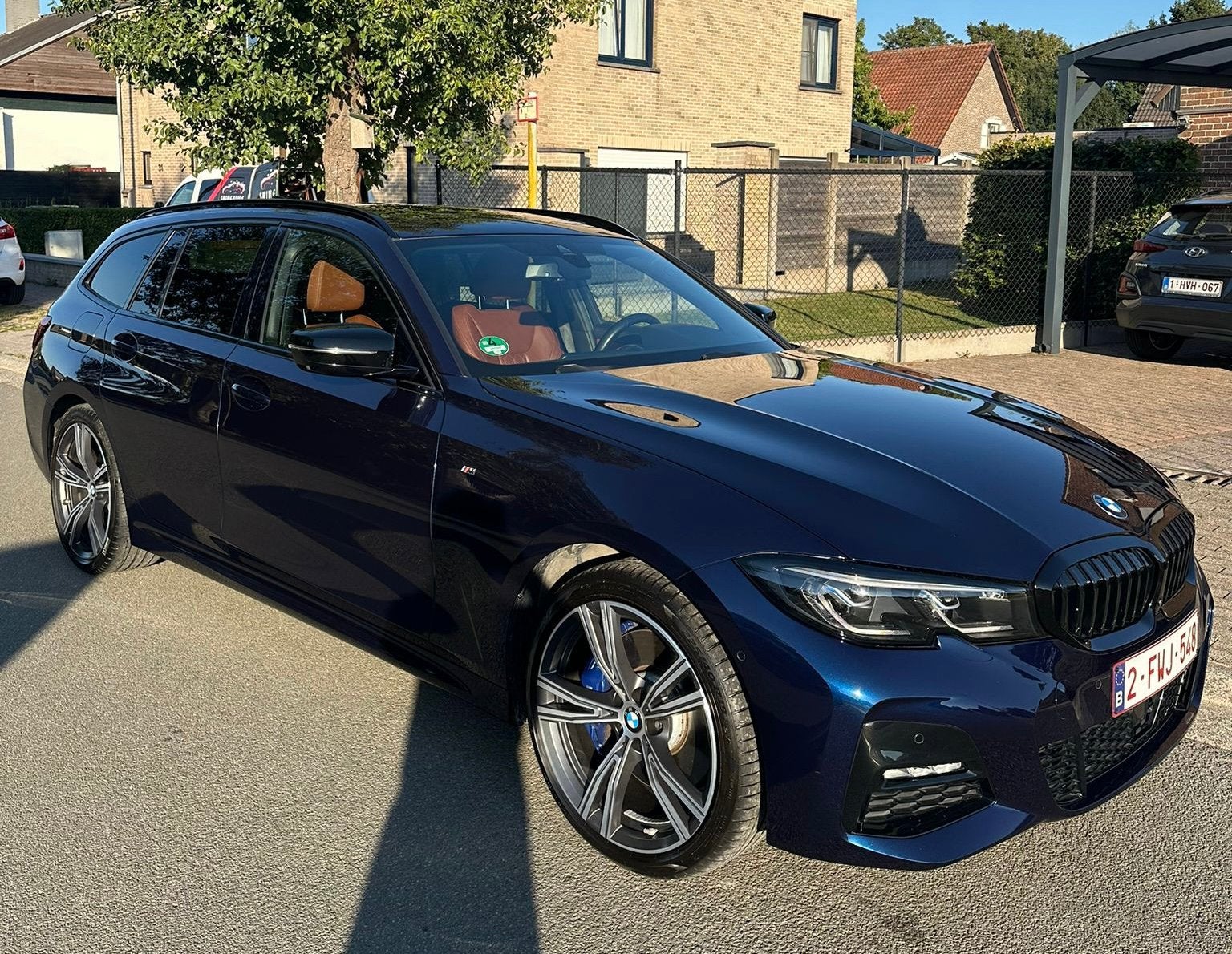 BMW 330e Xdrive Touring - TOPWAGEN - RIJK UITGERUST, Auto's, Automaat, Euro 6, Blauw, Leder
