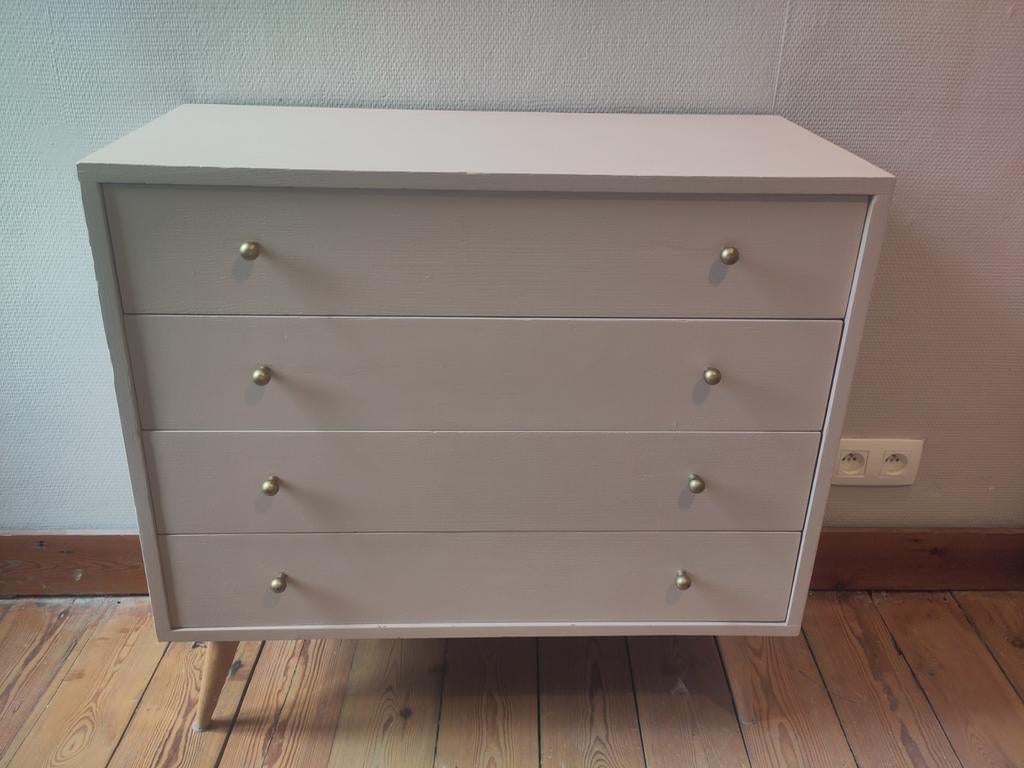 Commode vintage restaurée par l’atelier Bé