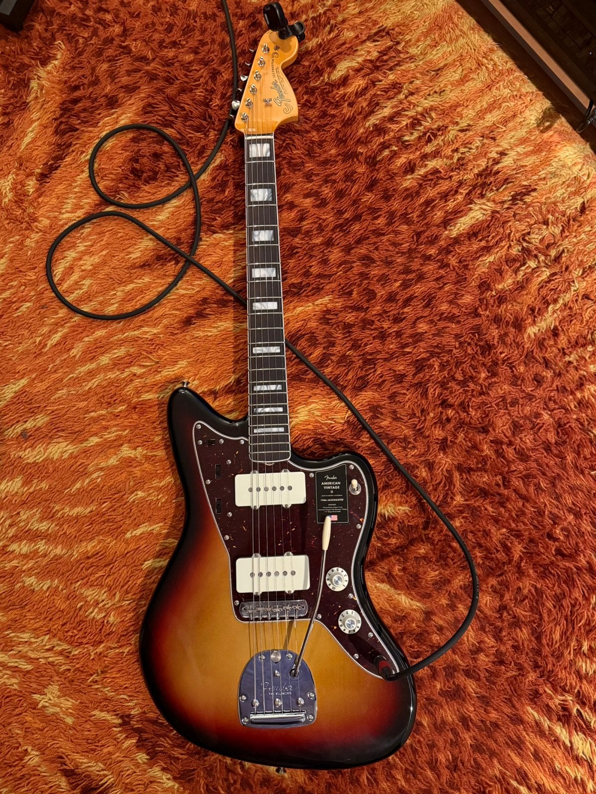 Fender AV II 66 JAZZMASTER RW WT3TB (à vendre/échanger), Musique & Instruments, Instruments à corde | Guitares | Électriques, Enlèvement