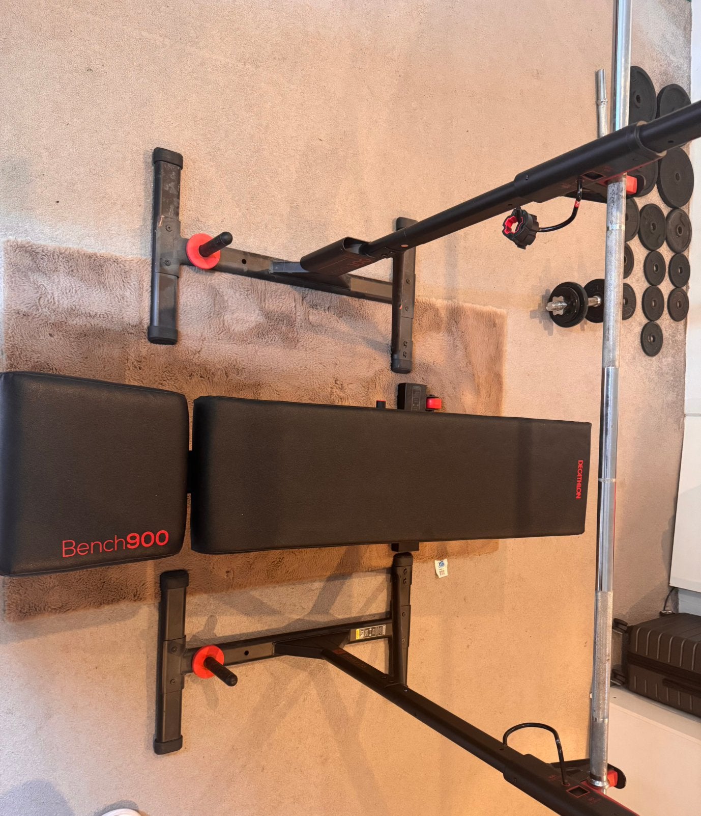 Decathlon Bench 900 + halterstang + gewichten – complete set, Sport en Fitness, Ophalen, Zo goed als nieuw