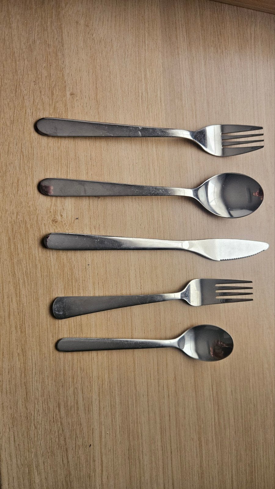 Volledig bestek, Maison & Meubles, Cuisine | Couverts, Set de couverts, Comme neuf, Enlèvement, Autres marques