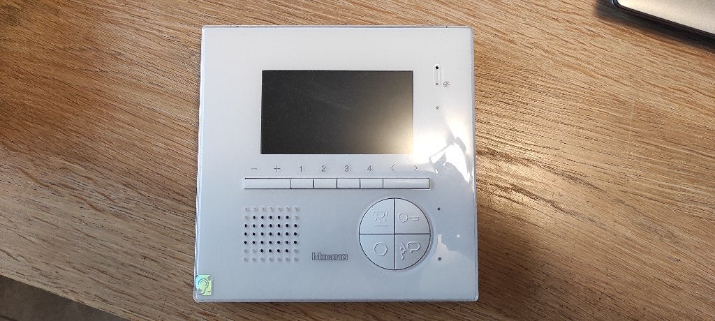 BTicino 344522 Poste Intérieur Vidéo Évolué Classe 100 V12E, Ophalen, Terugspreekfunctie, Zo goed als nieuw, Bedraad