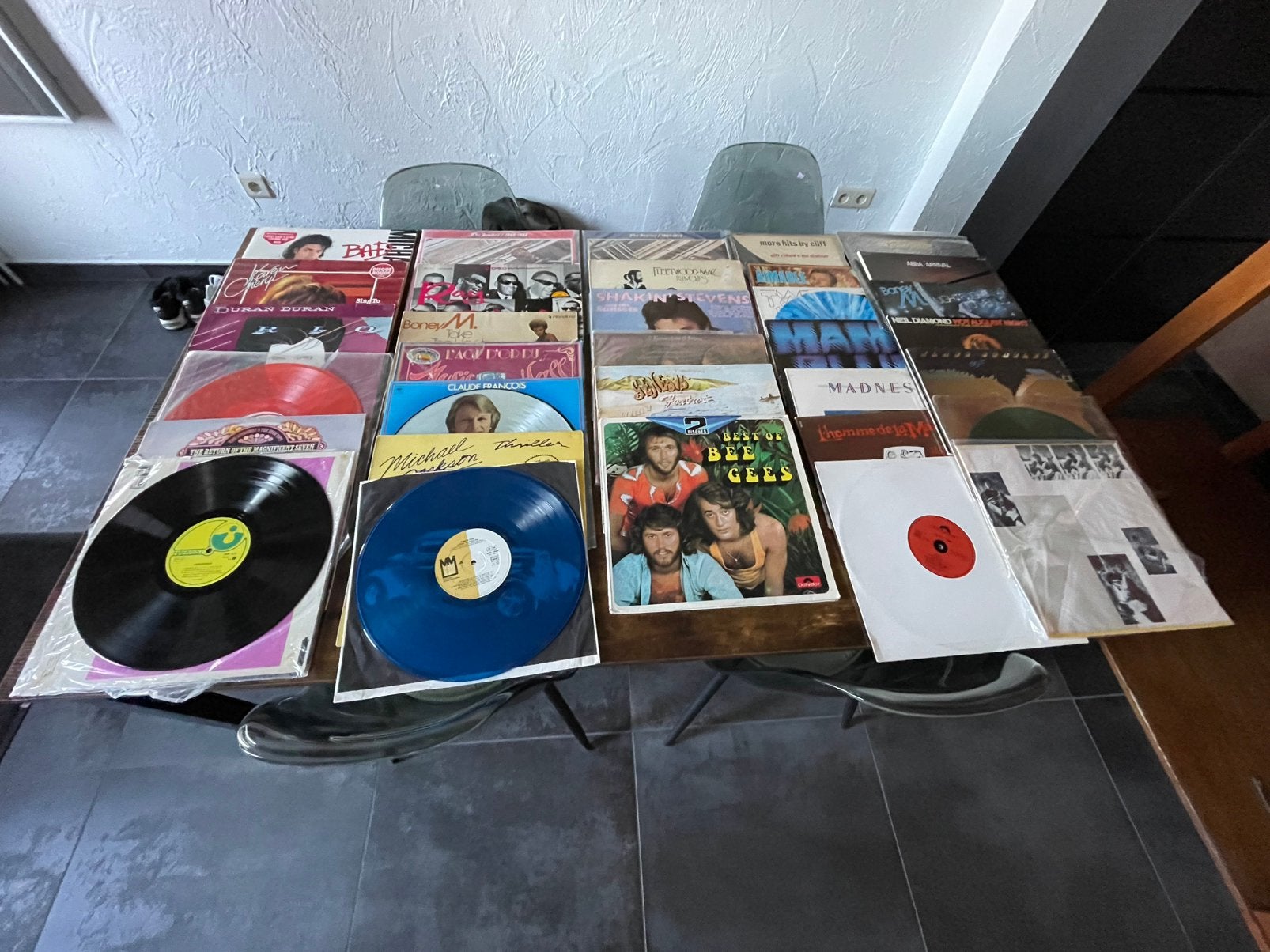 Lot 33 tours et 45 tours rock pop francais …., Enlèvement, Comme neuf