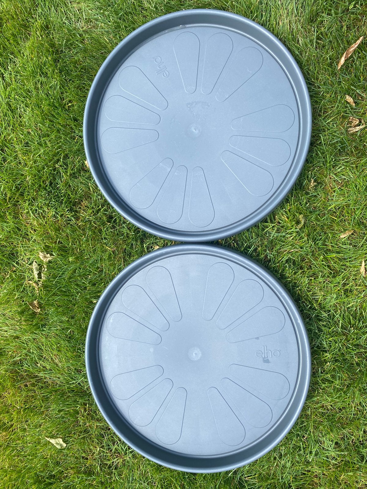2x plantentrolley ELHO 40cm antraciet, als nieuw, Tuin en Terras, Ophalen, Zo goed als nieuw