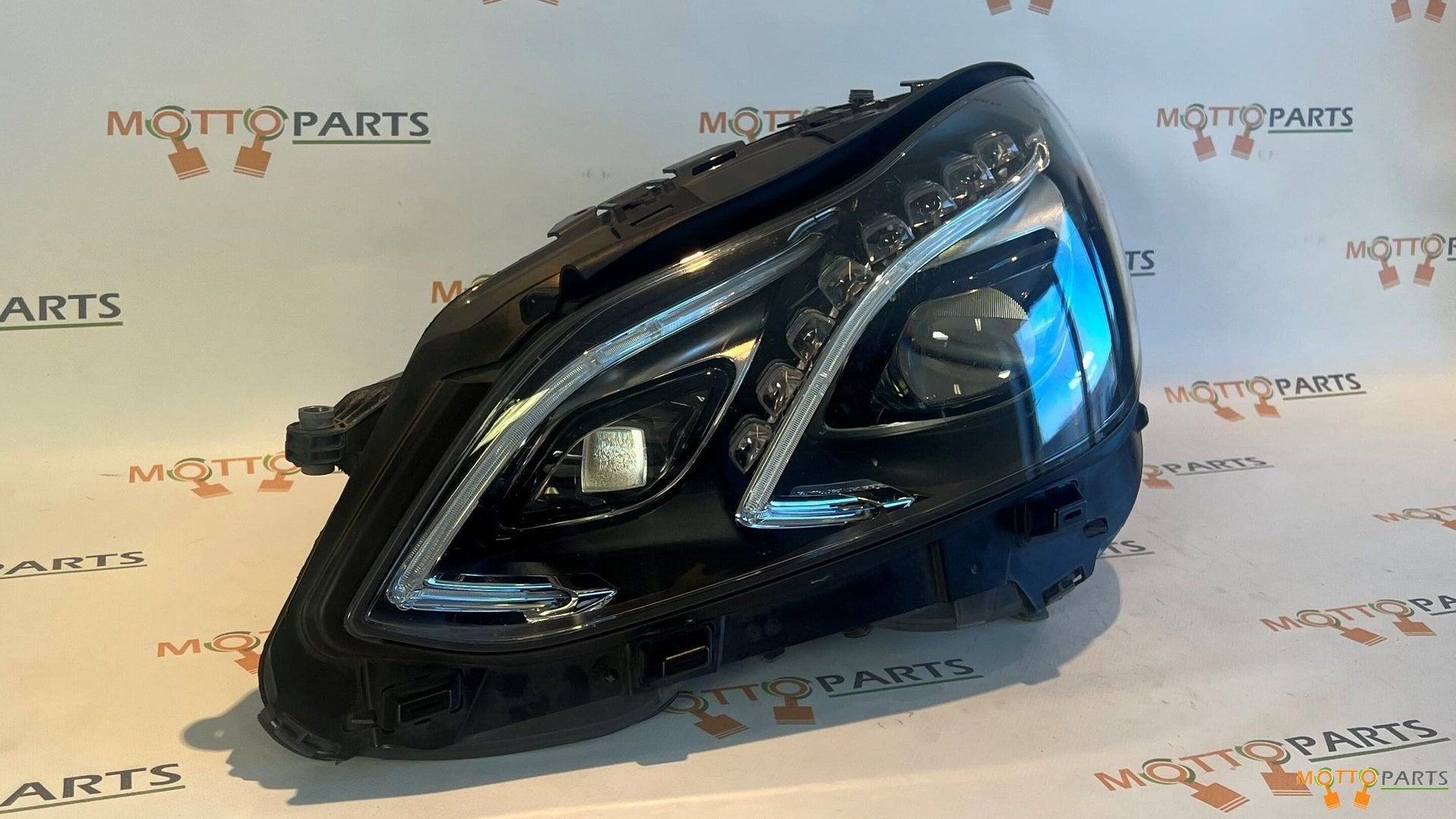 Mercedes E Klasse W212 VOLLED ILS LED Koplamp A2129064303, Utilisé, -, -, Enlèvement ou Envoi