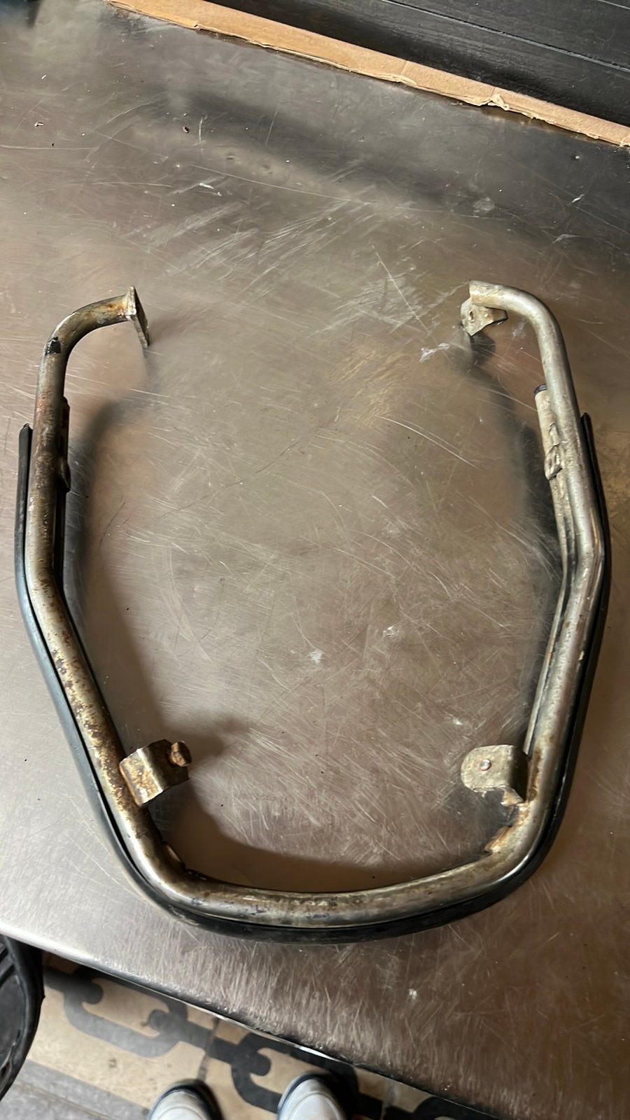Piaggio SKR skipper Quartz spatbord beugel, Fietsen en Brommers, Brommeronderdelen | Algemeen, Ophalen of Verzenden