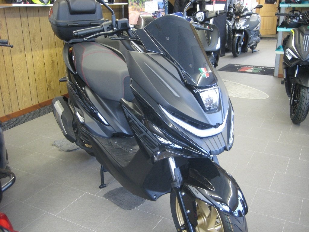 GTS ATTITUDE 125 CC PROMO 2.699€ garantie 3 ans, Neuf, Gts, Enlèvement, Classe A (25 km/h)