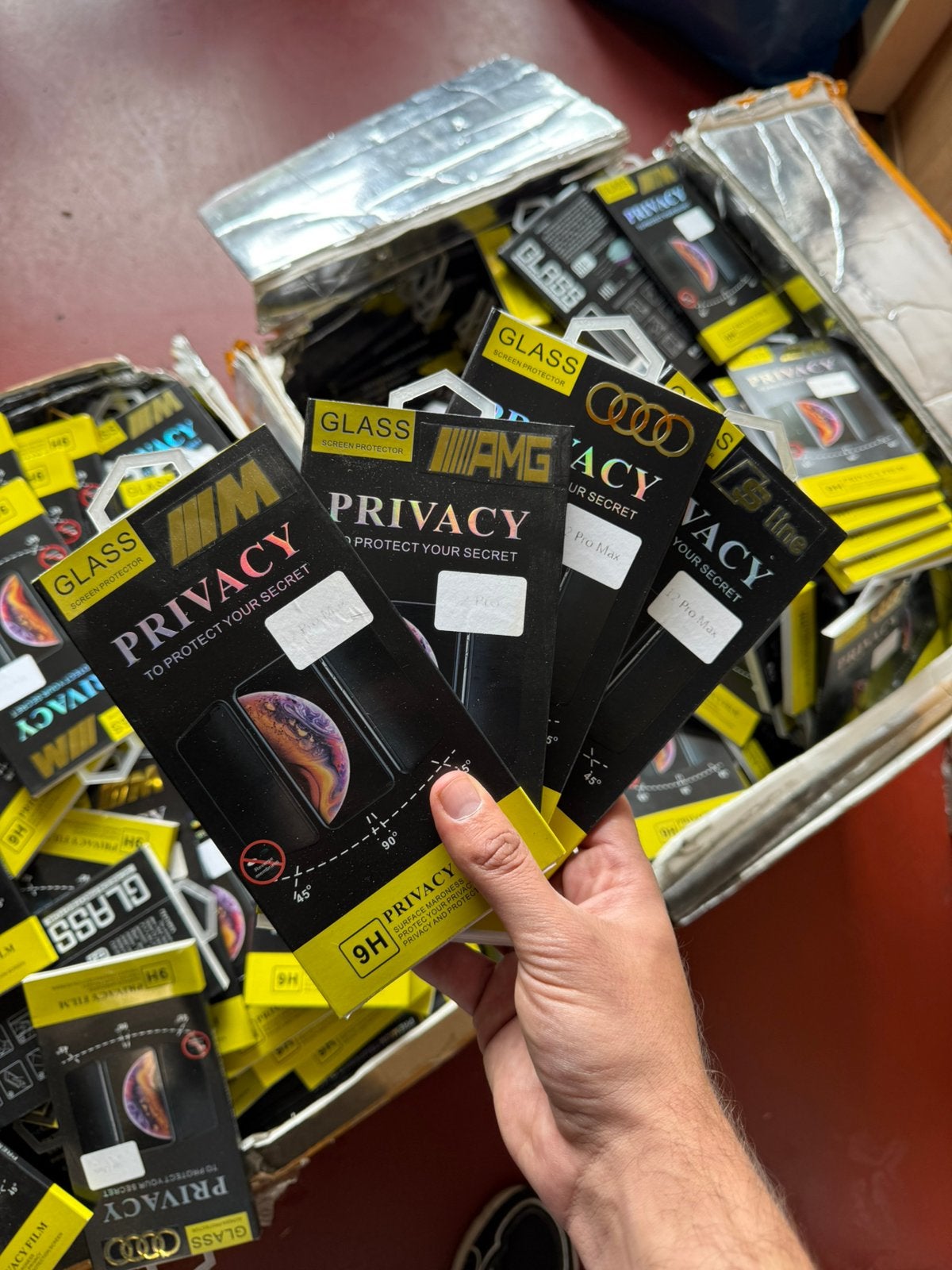 Custom Iphone Privacy Screenprotectors (LOT), Neuf, Noir, Protecteur d'écran, Enlèvement