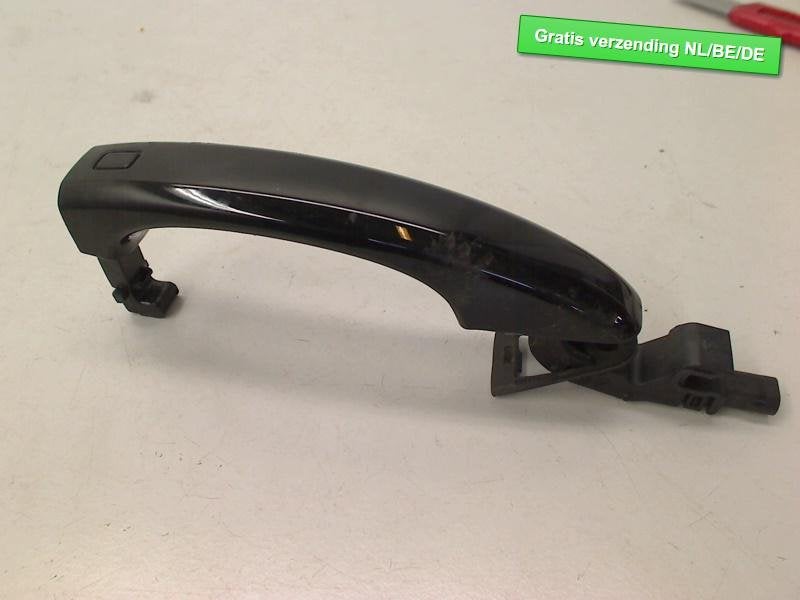 PORTIERGREEP BUITEN LINKS VOOR A1 Sportback (8XA / 8XF), Audi, Audi AG, Gebruikt, Auto-Union-Straße  1,
85057  Ingolstadt, DE