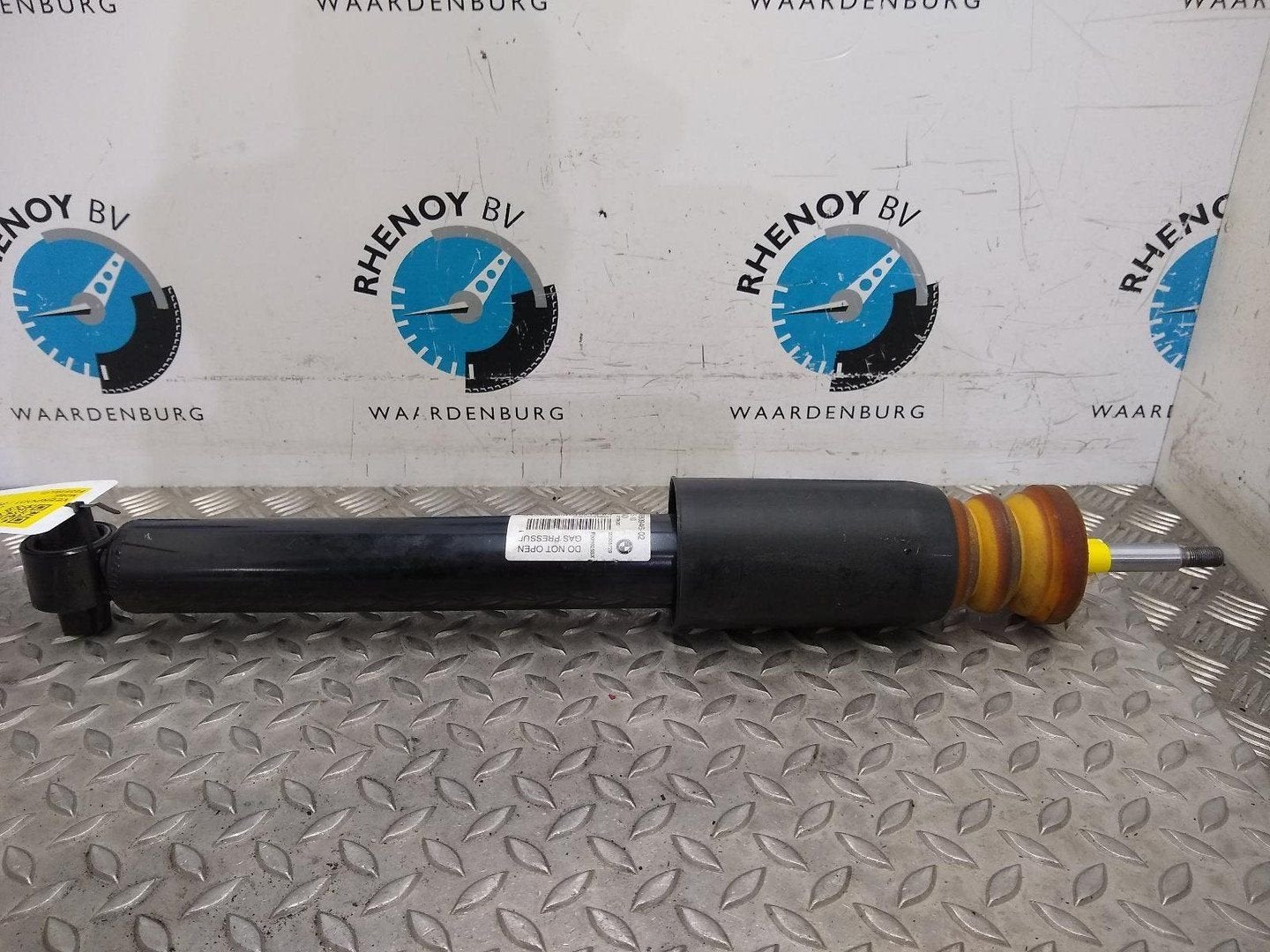 BMW 2 SERIES VEERPOOT / SCHOKBREKER LA 2019, Ophalen of Verzenden, Gebruikt, Stiba lid