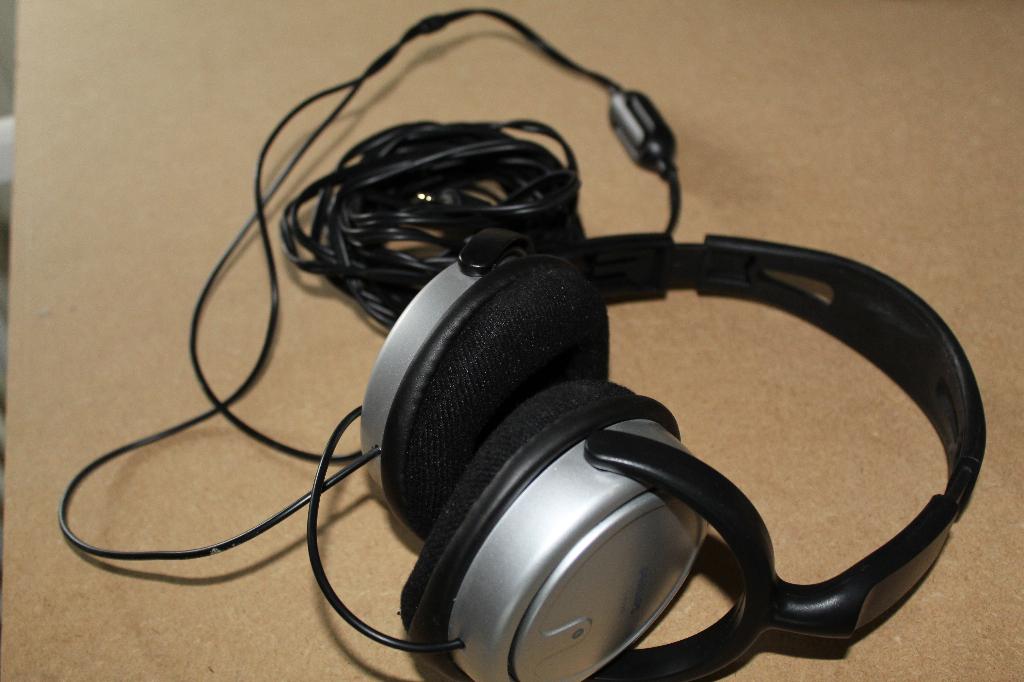 Philips SHP2500 koptelefoon (kabel van 6m), Ophalen, Zo goed als nieuw, Over oor (circumaural), Philips
