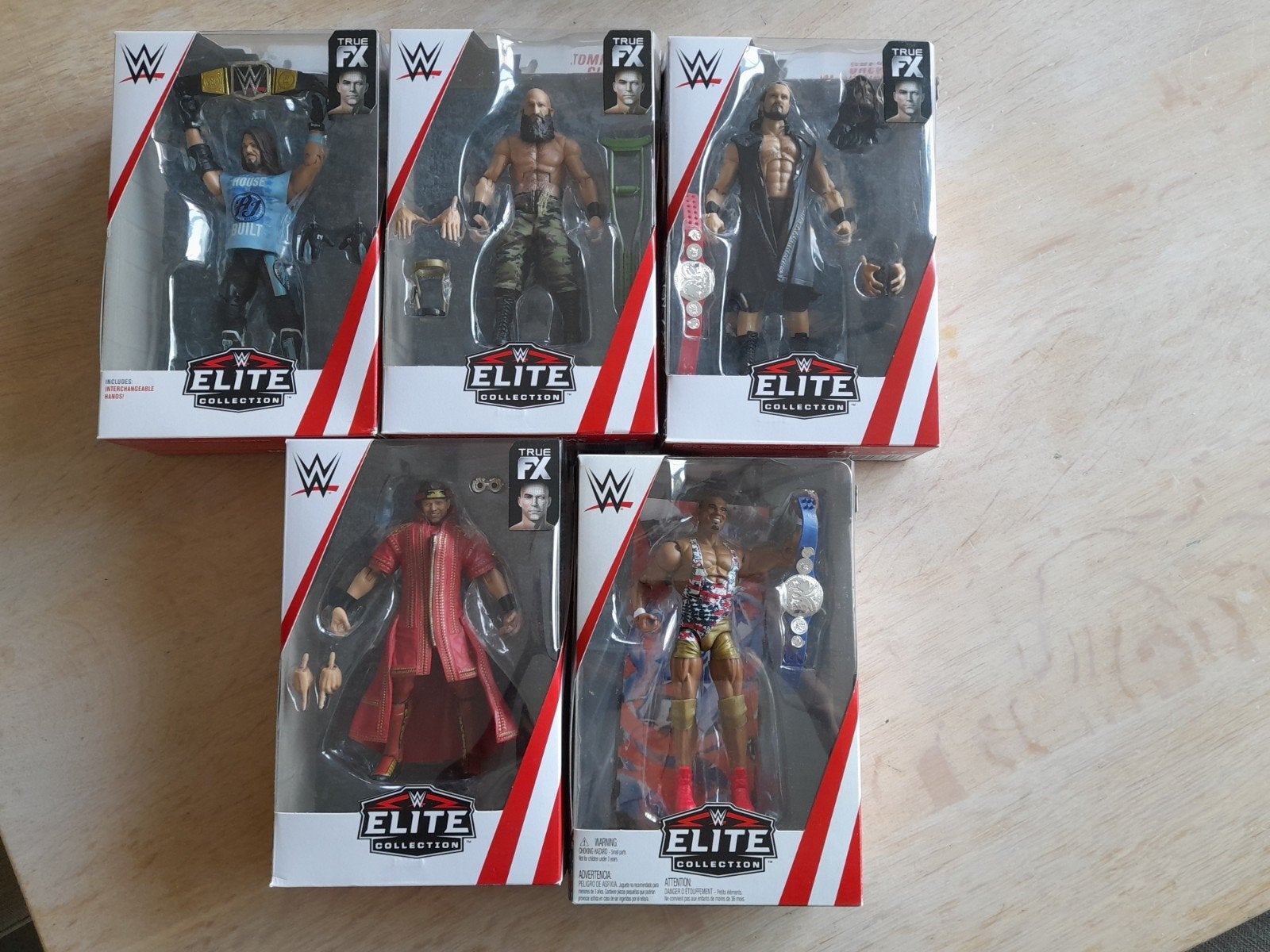 Collection WWE Elite, Enlèvement, Comme neuf