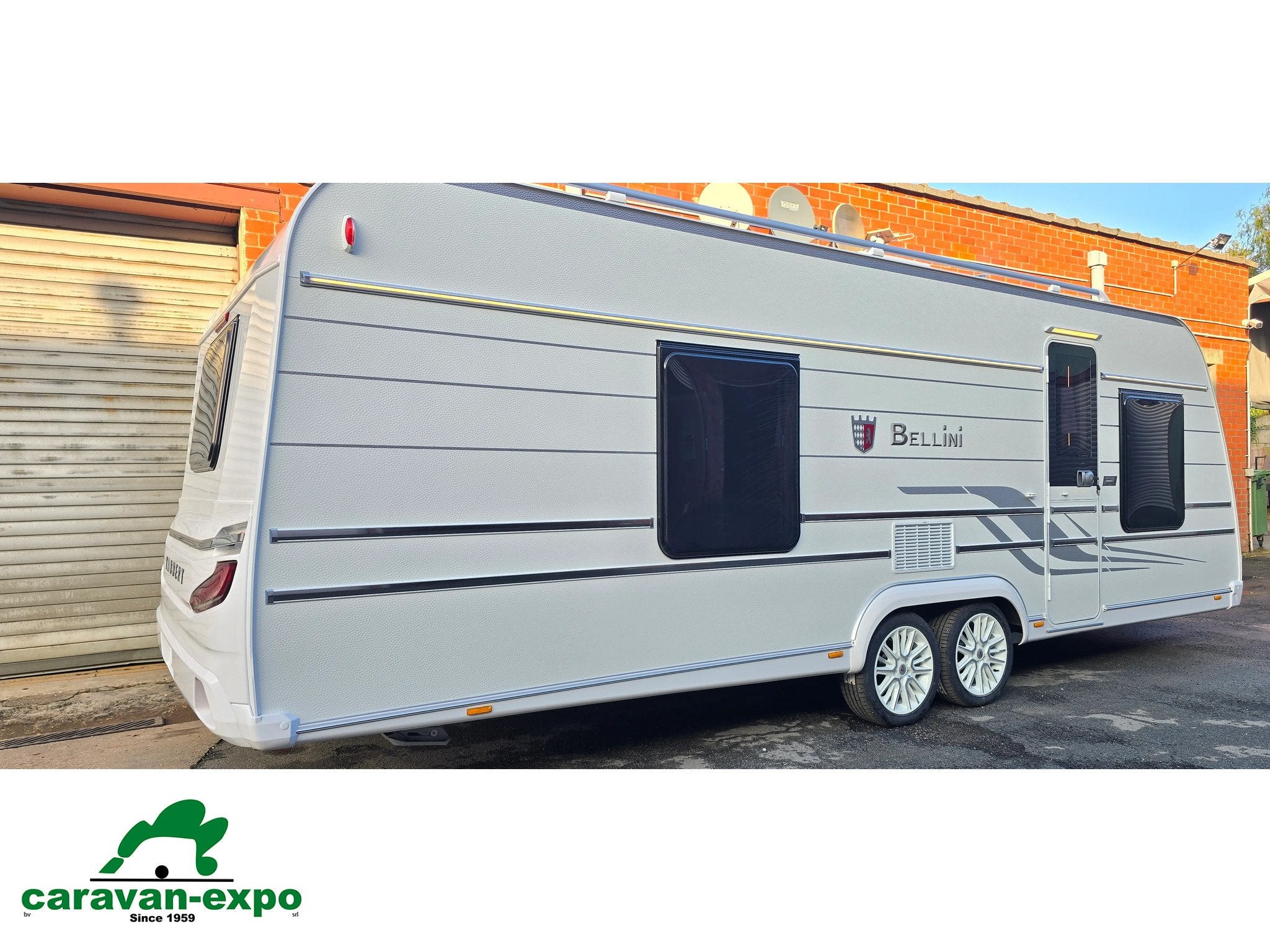 TABBERT BELLINI 655 SHTD/F 2026, Caravanes & Camping, Jusqu'à 4, 6 à 7 mètres, Entreprise, Tabbert