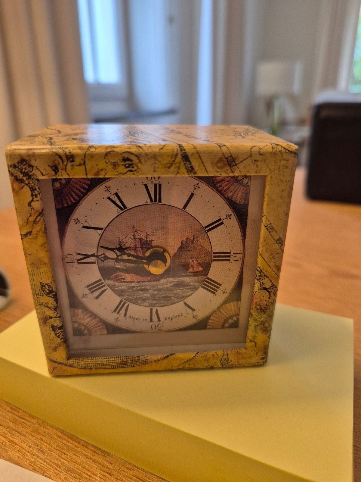klokje Roger Lascelles Clocks of Londen, Ophalen of Verzenden
