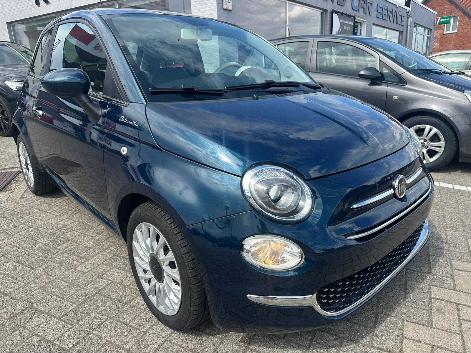 Fiat 500 Dolcevita Mild Hybride 2022 met amper 65.000km, 4 zetels, Euro 6, Blauw, Leder en Stof