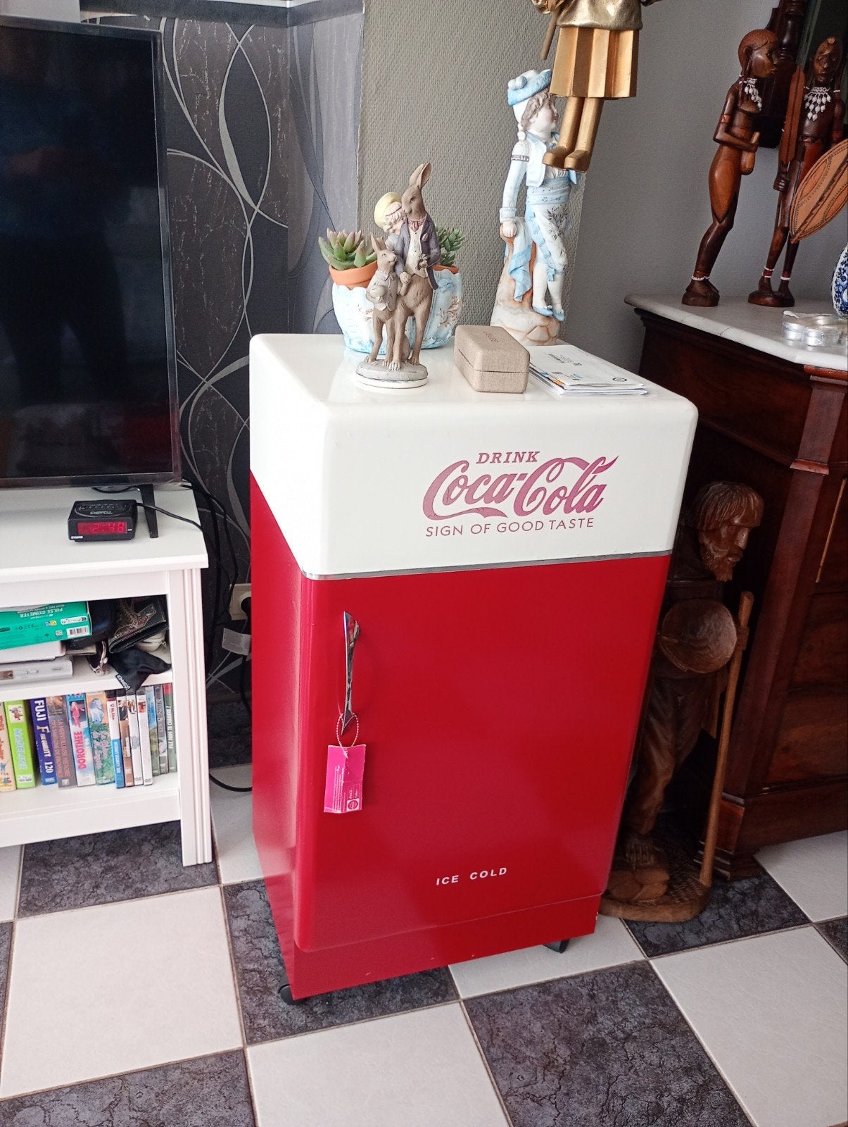 Meuble armoire CocaCola, Ophalen
