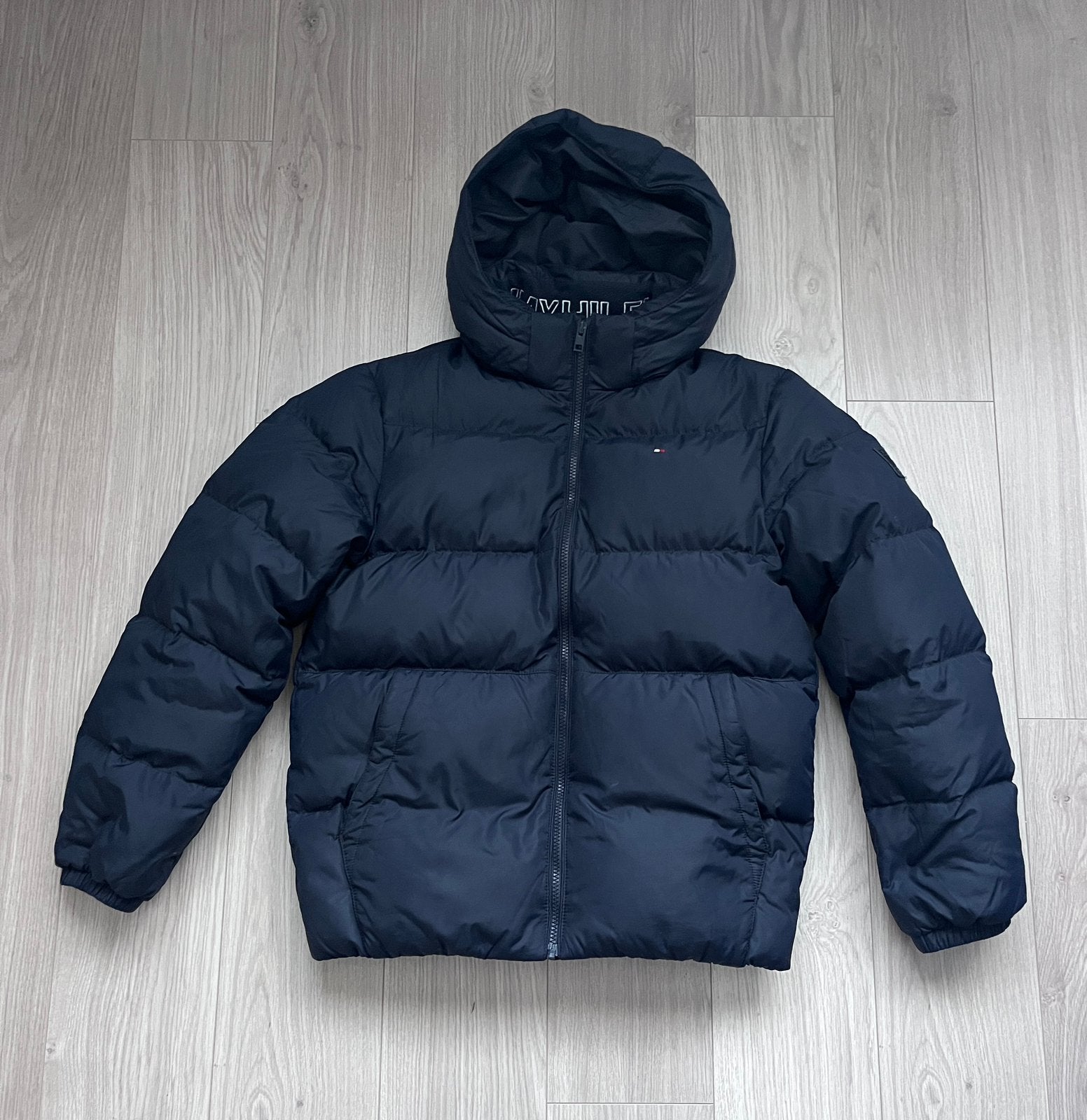 Winterjas Tommy Hilfiger maat 164, Enfants & Bébés, Enlèvement, Comme neuf