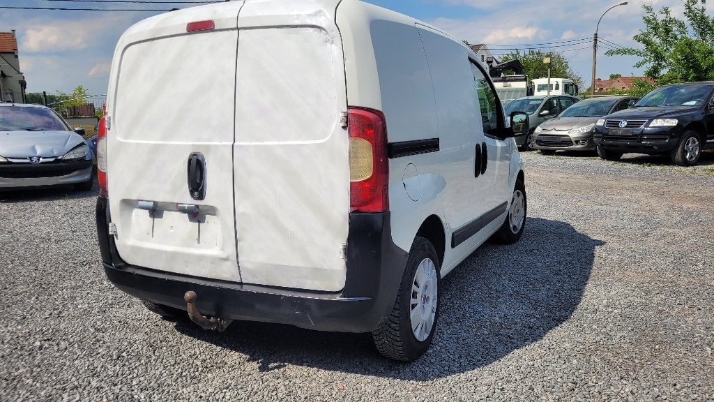 fiat fiorino 1.3jtd GEKEURD AIRCO TREKHAAK BTW WAGEN 2010, Achat, 2 places, Boîte manuelle, 1300 cm³