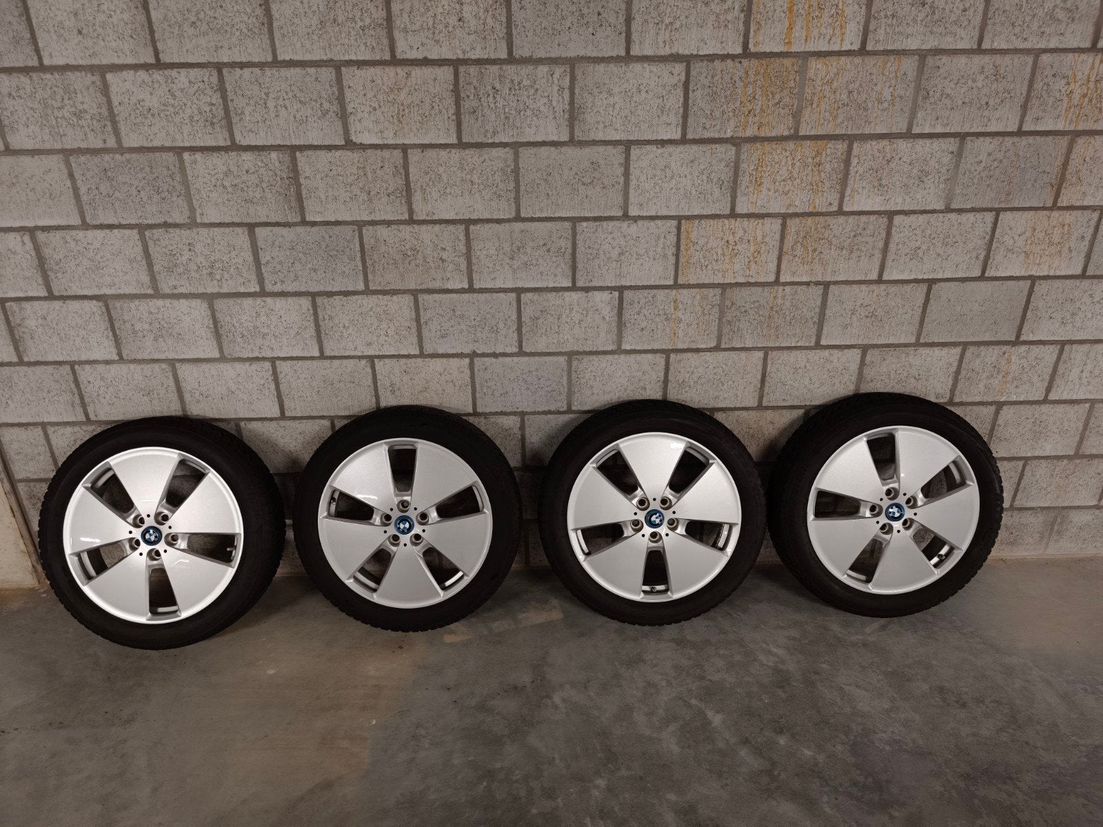 Velgen met (winter)band BMW i3, Autos : Pièces & Accessoires, Pneus & Jantes, Enlèvement ou Envoi, Pneus et Jantes
