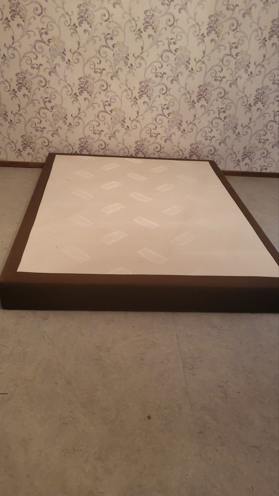 Gratis 2 persoons boxspring, Huis en Inrichting, Ophalen