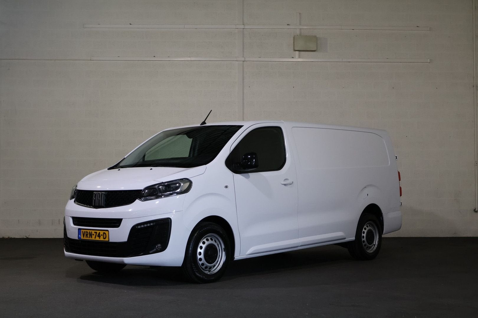 Fiat Scudo 2.0 MultiJet L3 H1 SX, Autos, Achat, Boîte manuelle, Diesel, Electronic Stability Program (ESP)