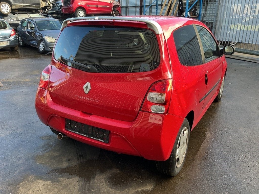 AMORTISSEUR ARRIÈRE DROIT Renault Twingo II (CN), Renault, Utilisé, Peter-Huppertz-Straße 5
51063  Köln, DE, Dialog.deutschland@renault.de