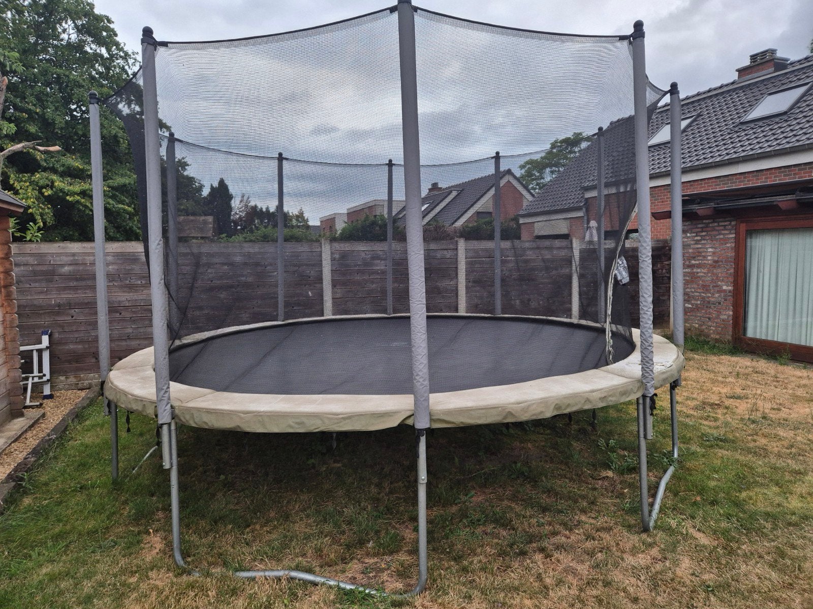 Trampoline Domyos essential 420, Ophalen