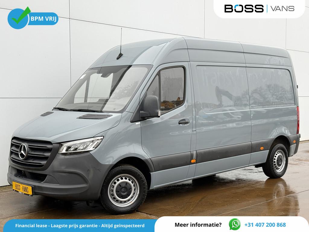 Mercedes-Benz Sprinter 215 1.9 CDI L2H2 LED MBUX Climate Con, Auto's, Bestelwagens en Lichte vracht, Voorwielaandrijving, Gebruikt