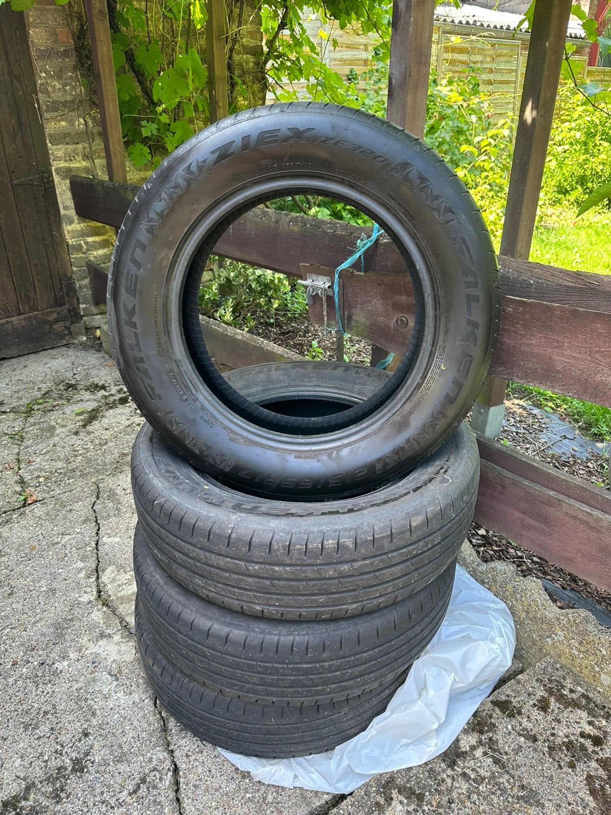 4 pneus été Falken Ziex ZE320 215/65R17 103V, Autos : Pièces & Accessoires, Pneus & Jantes, 215 mm, Pneus été, Enlèvement, Utilisé