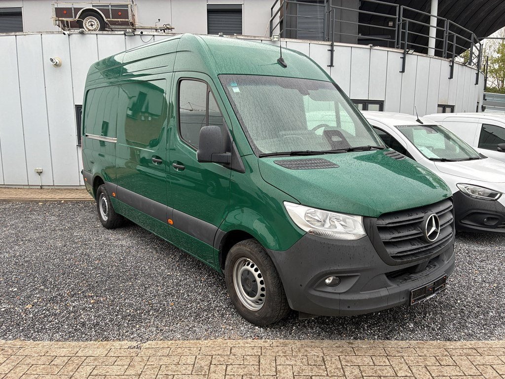 Mercedes-Benz Sprinter 319 / € + BTW / L2H2 / 190 PK / Appl, Automaat, Monovolume, Bedrijf, Diesel