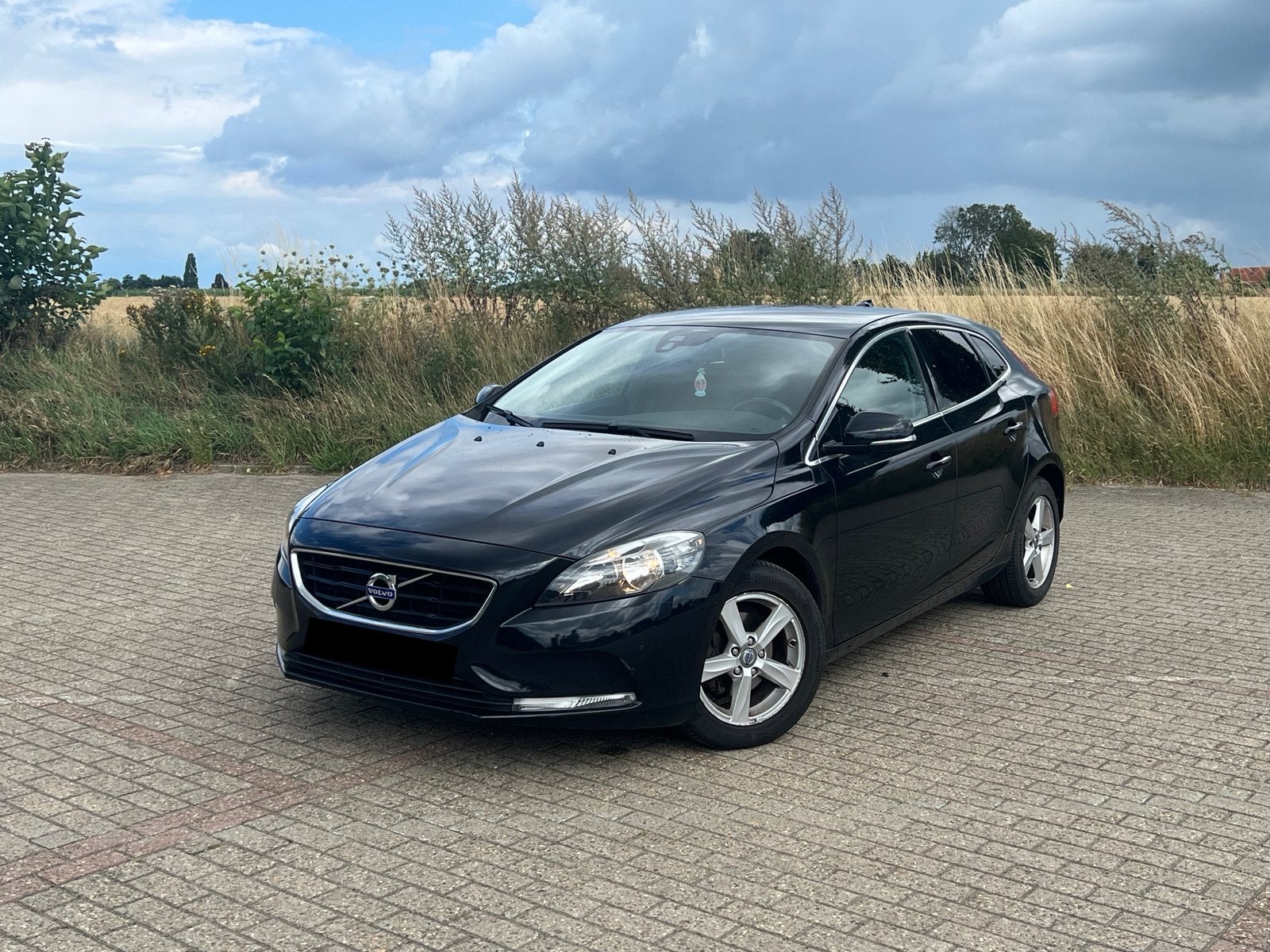 Volvo V40 D2 Momentum 2012, Cuir, Euro 5, Achat, Noir