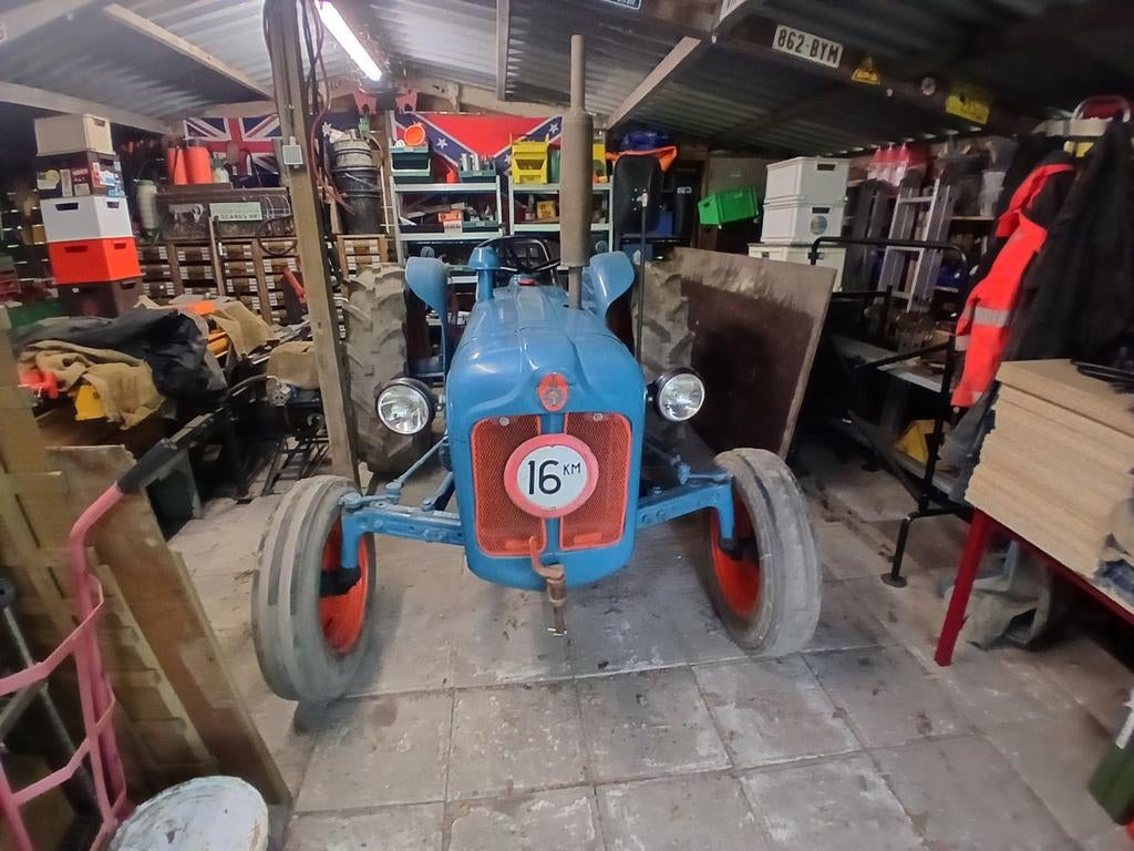 Fordson Dexta, Zakelijke goederen, Ophalen