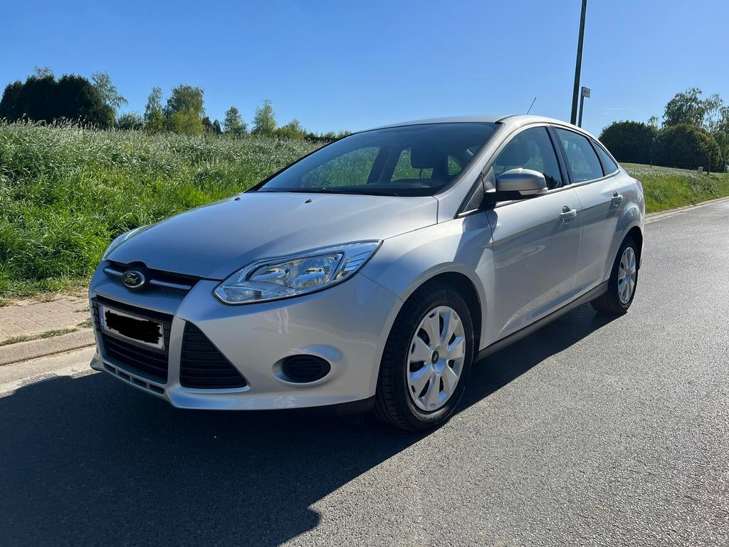 Ford Focus 1.6 Benzine - 70.420 kms - Carplay, Autos, Ford, Particulier, Focus, ABS, Phares directionnels, Airbags, Air conditionné