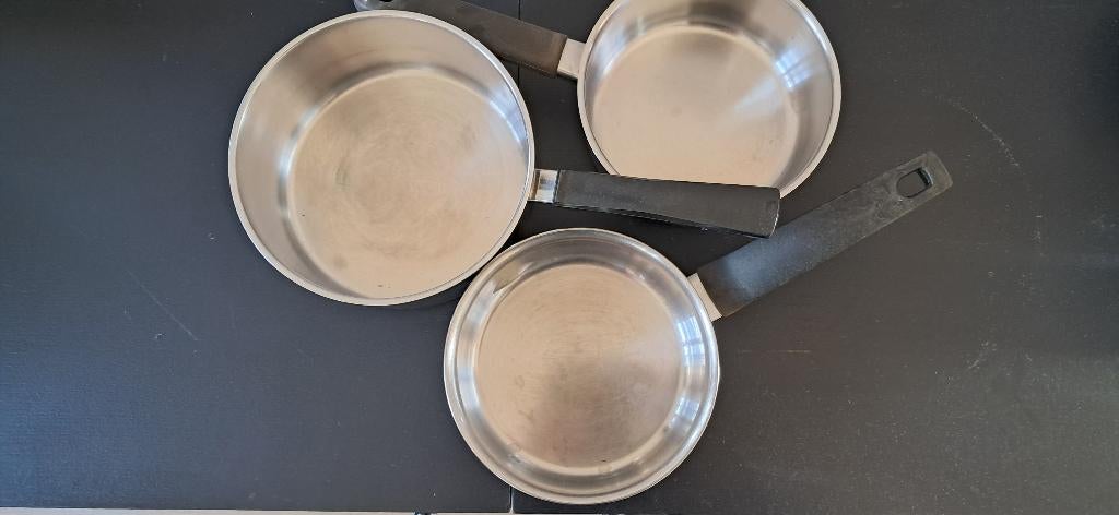3 steelpannen, Ophalen, Gebruikt