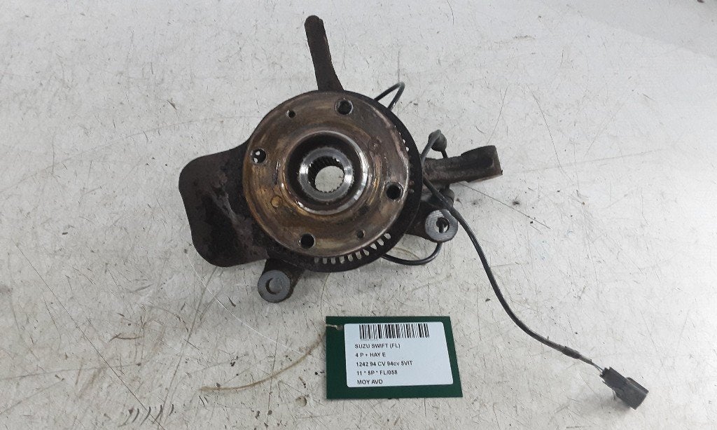 WIELNAAF RECHTS VOOR Suzuki Swift (ZA / ZC / ZD), Gebruikt, Mevr. I. Hauben, Rue de l'Espoir 34 34
4030  GRIVEGNÉE, BE, Info@Collignon.be