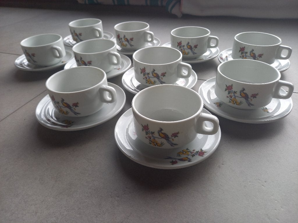 10 grand tasses avec soucoupe neuve super qualité, Enlèvement, Neuf, Tasse(s) et/ou soucoupe(s)