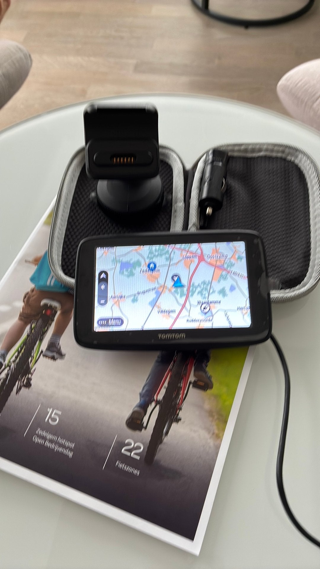 Autonavigatie met houder, Ophalen, Zo goed als nieuw