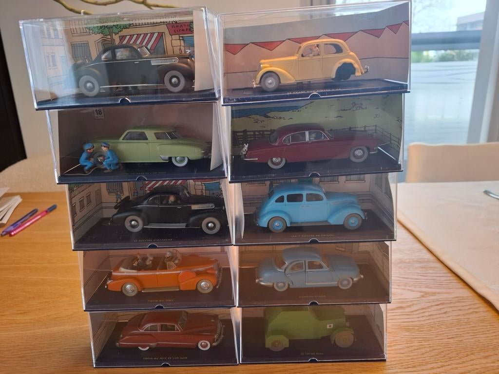 Tintin miniatuur auto , 30euro stuk of 250 euro voor 10, Ophalen, Zo goed als nieuw, Auto
