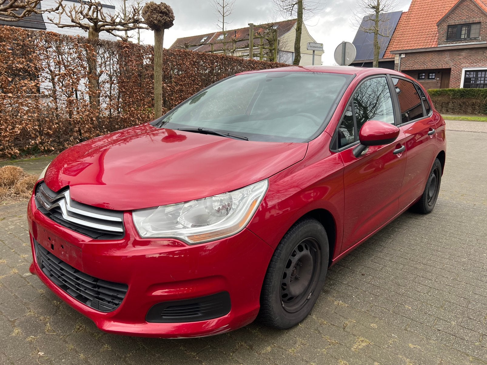 Citroën C4/1.4Benzine/2011/134.000 km/Euro5/Airco/Carnet, Auto's, Euro 5, Bedrijf, C4, Rood